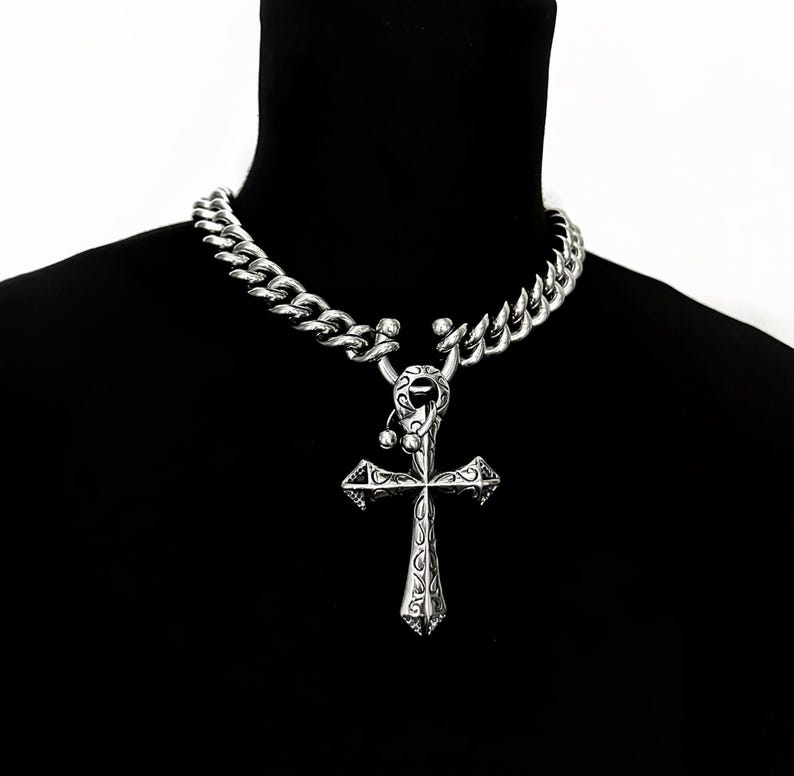 DOUBLE PIERCED CROSS