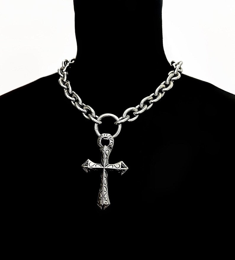 DAGGER CROSS