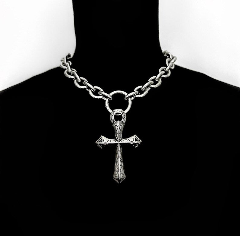 DAGGER CROSS