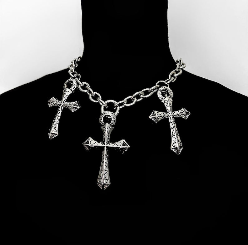 TRIPLE DAGGER CROSS