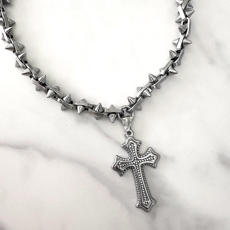 SPIKED CROSS