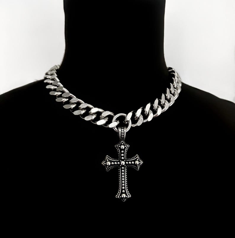 REBEL CROSS