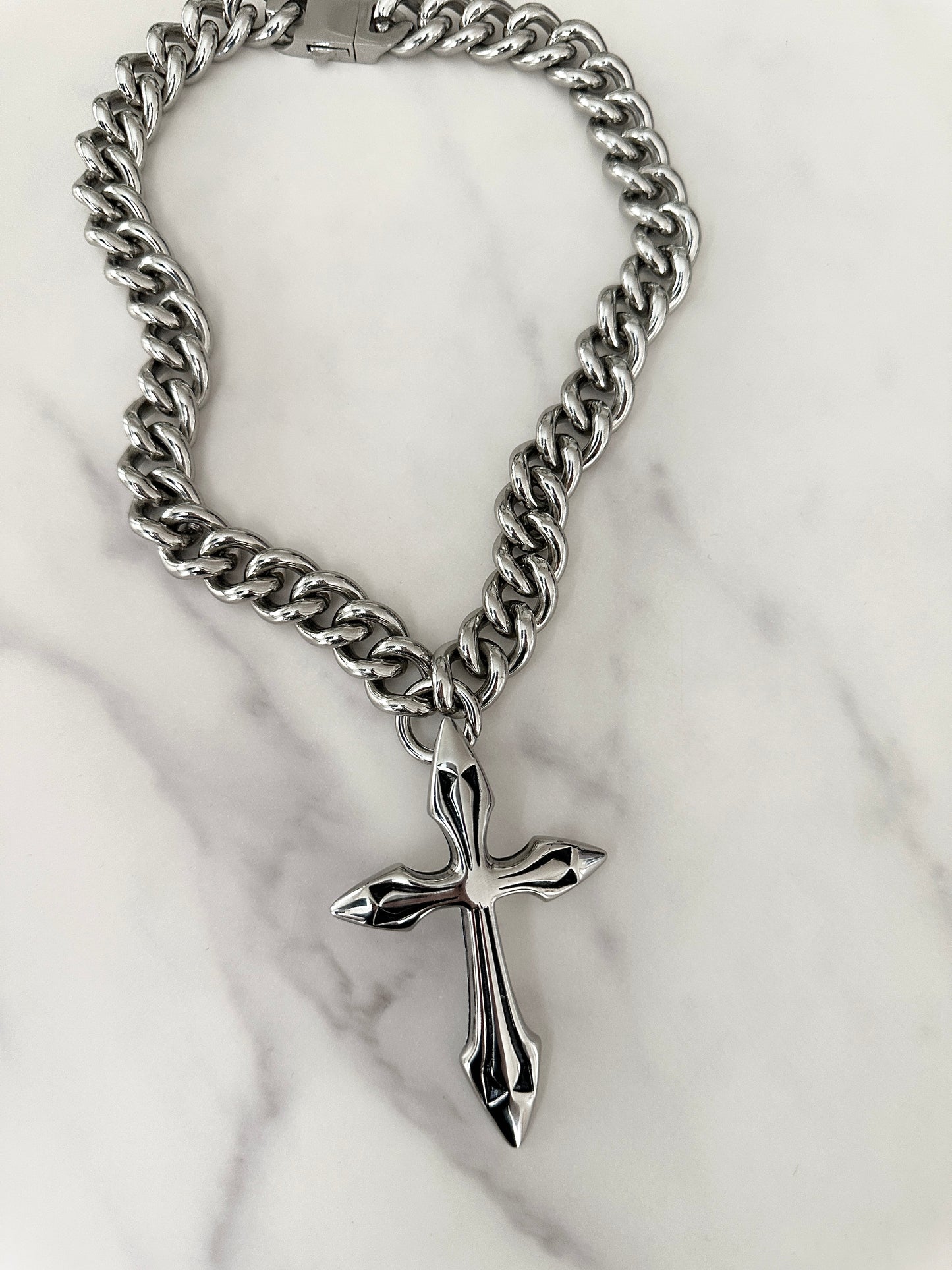 DAGGER CROSS