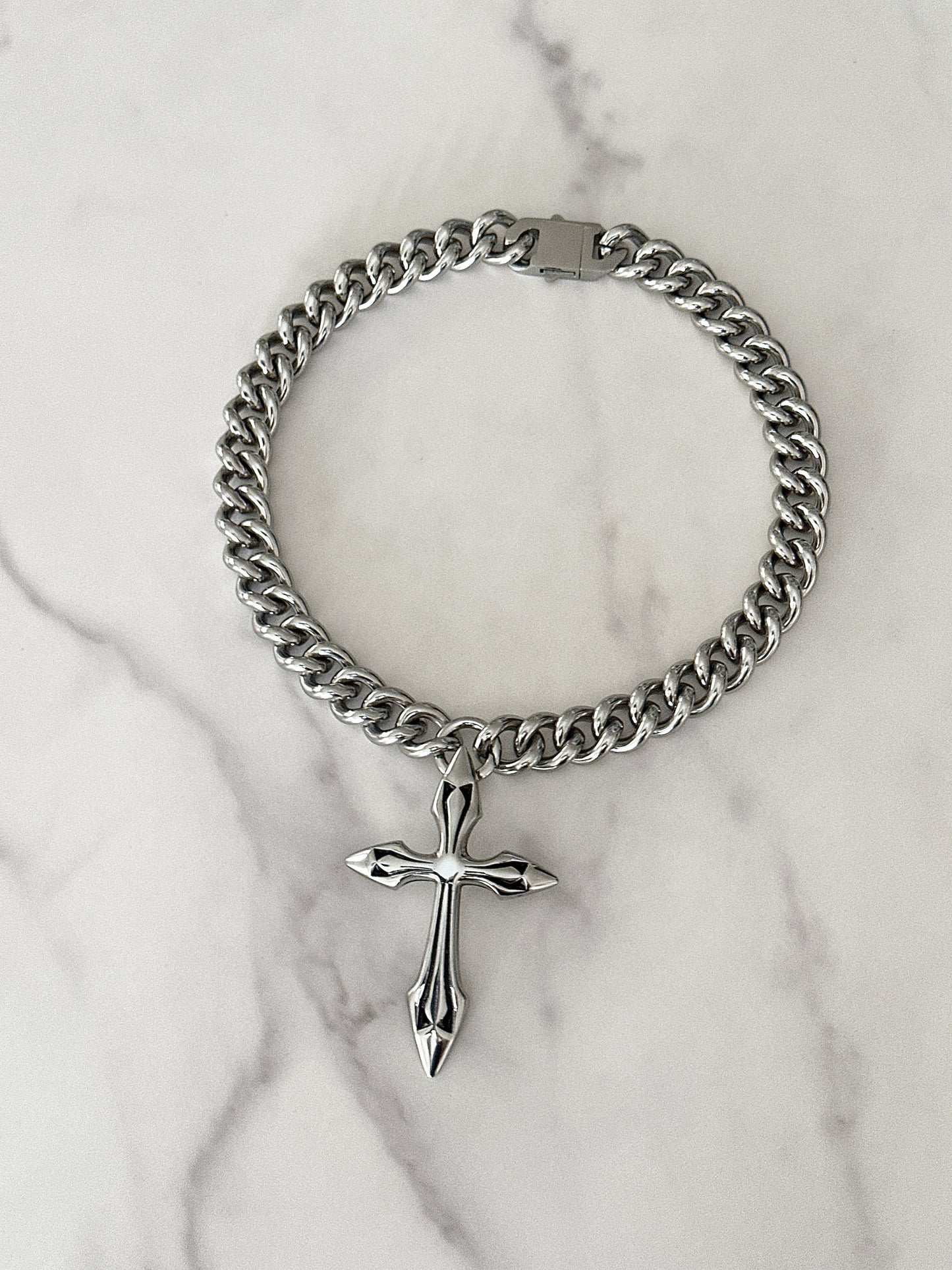 DAGGER CROSS