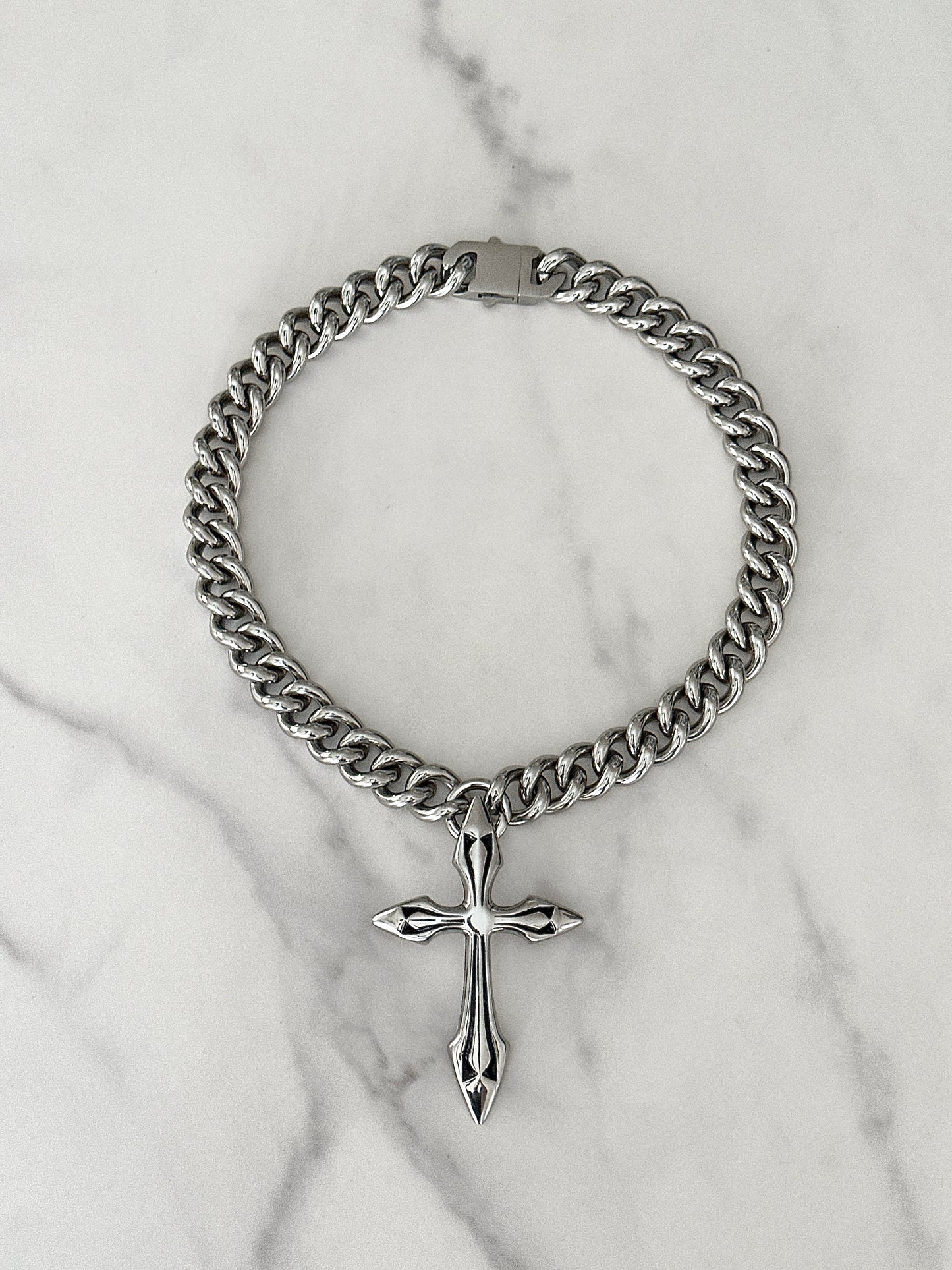 DAGGER CROSS