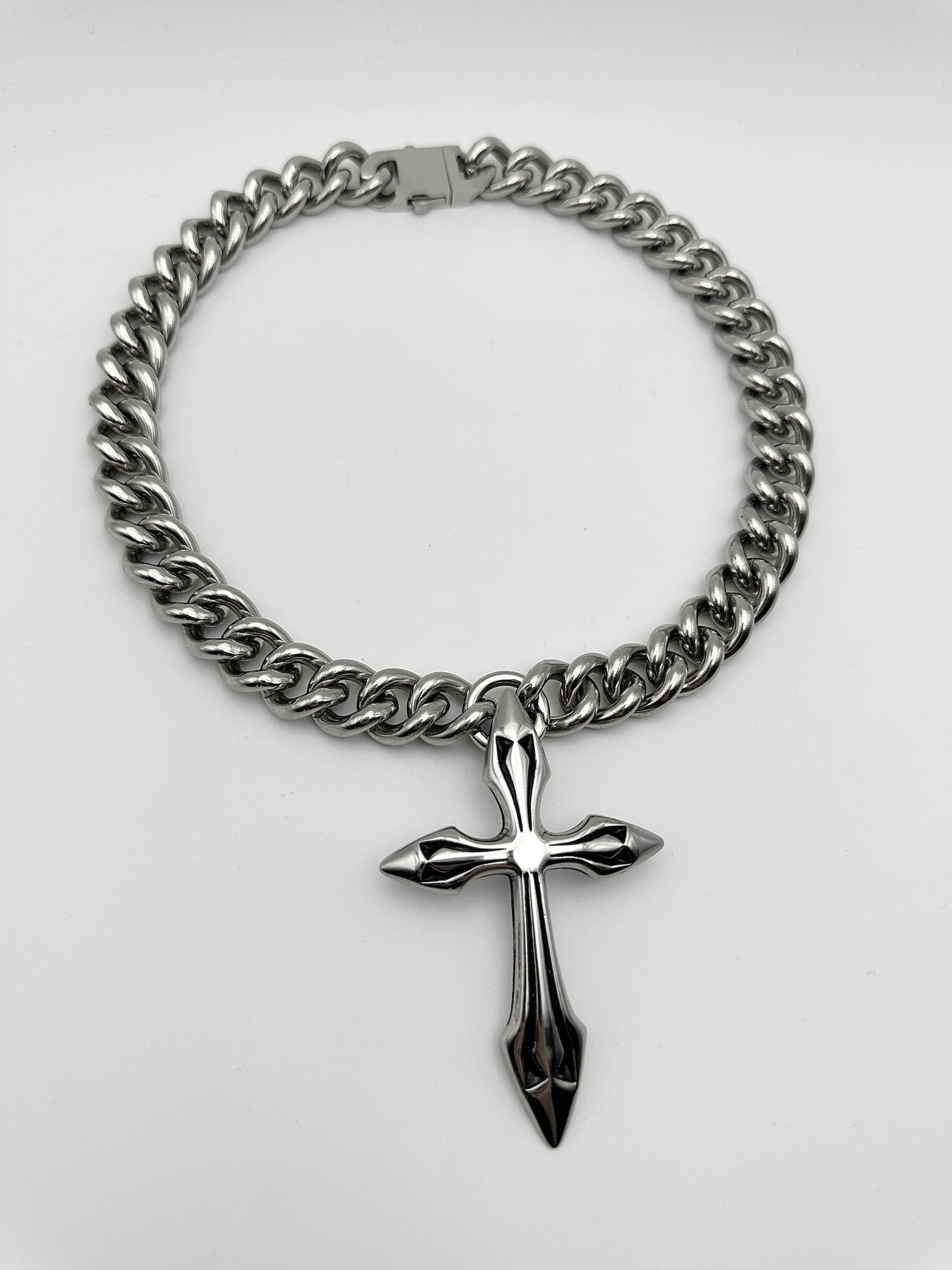 DAGGER CROSS