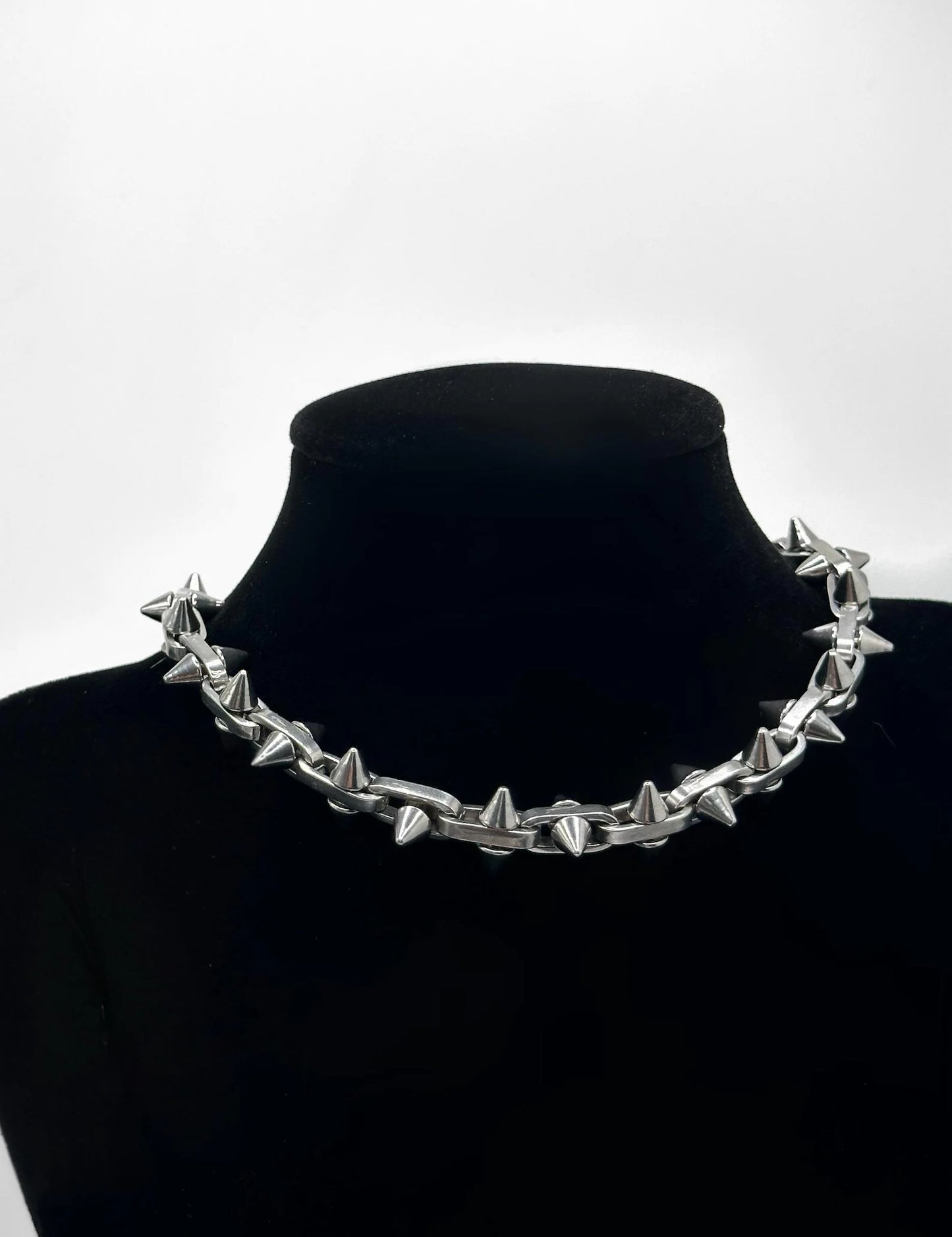SPIKED LUXE