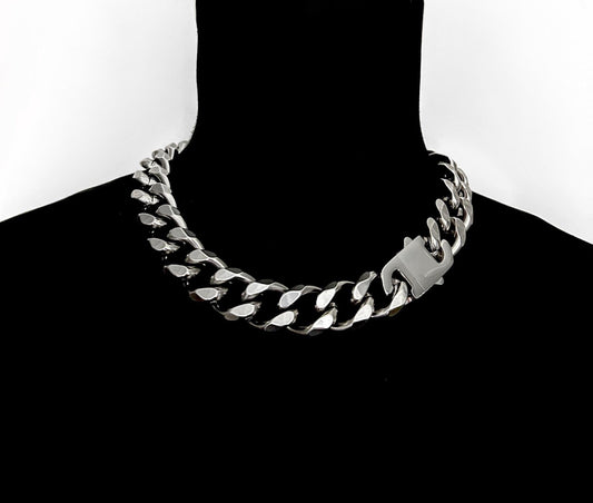 MADE YOU LOOK CHAIN