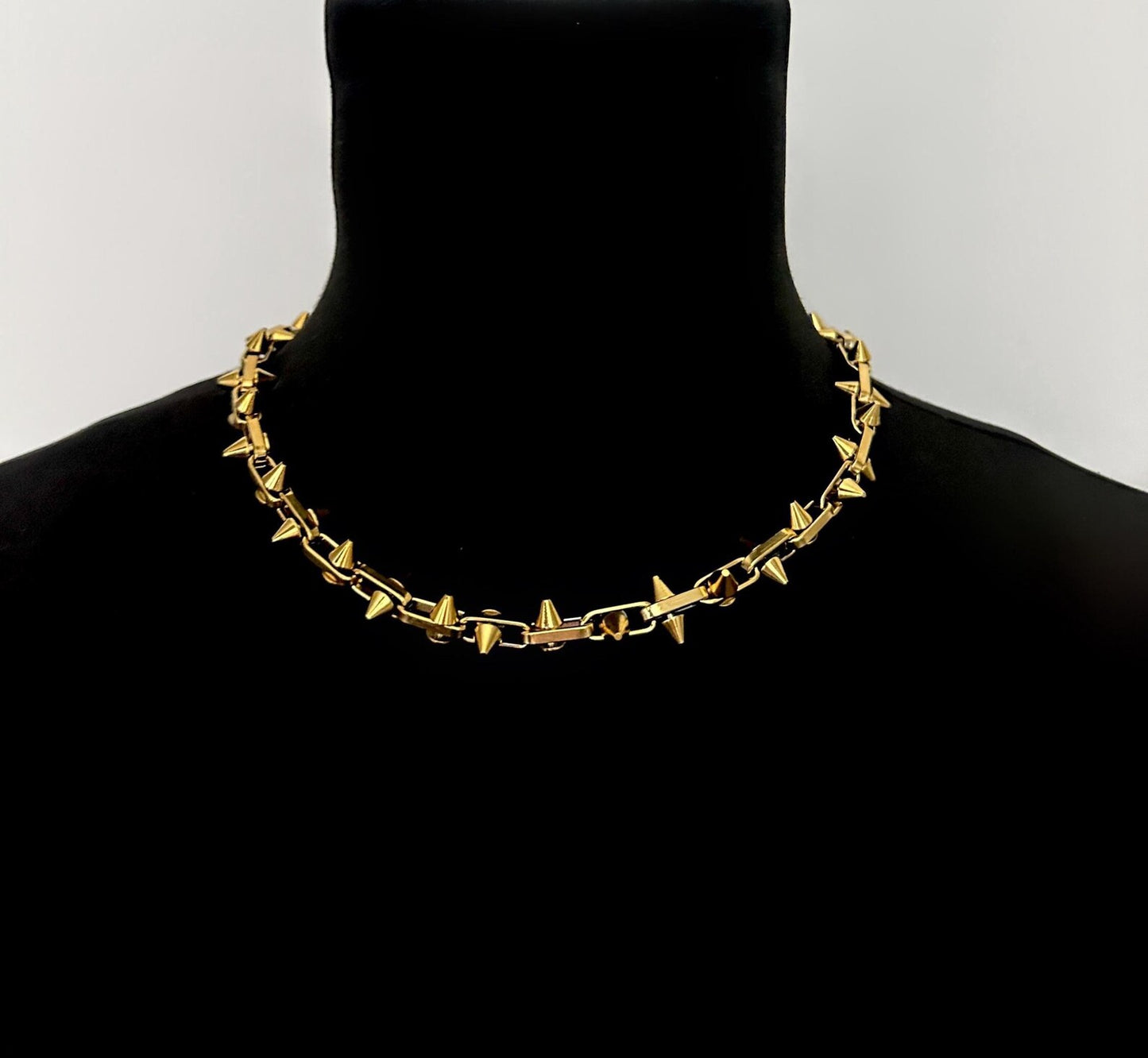 SPIKED LUXE