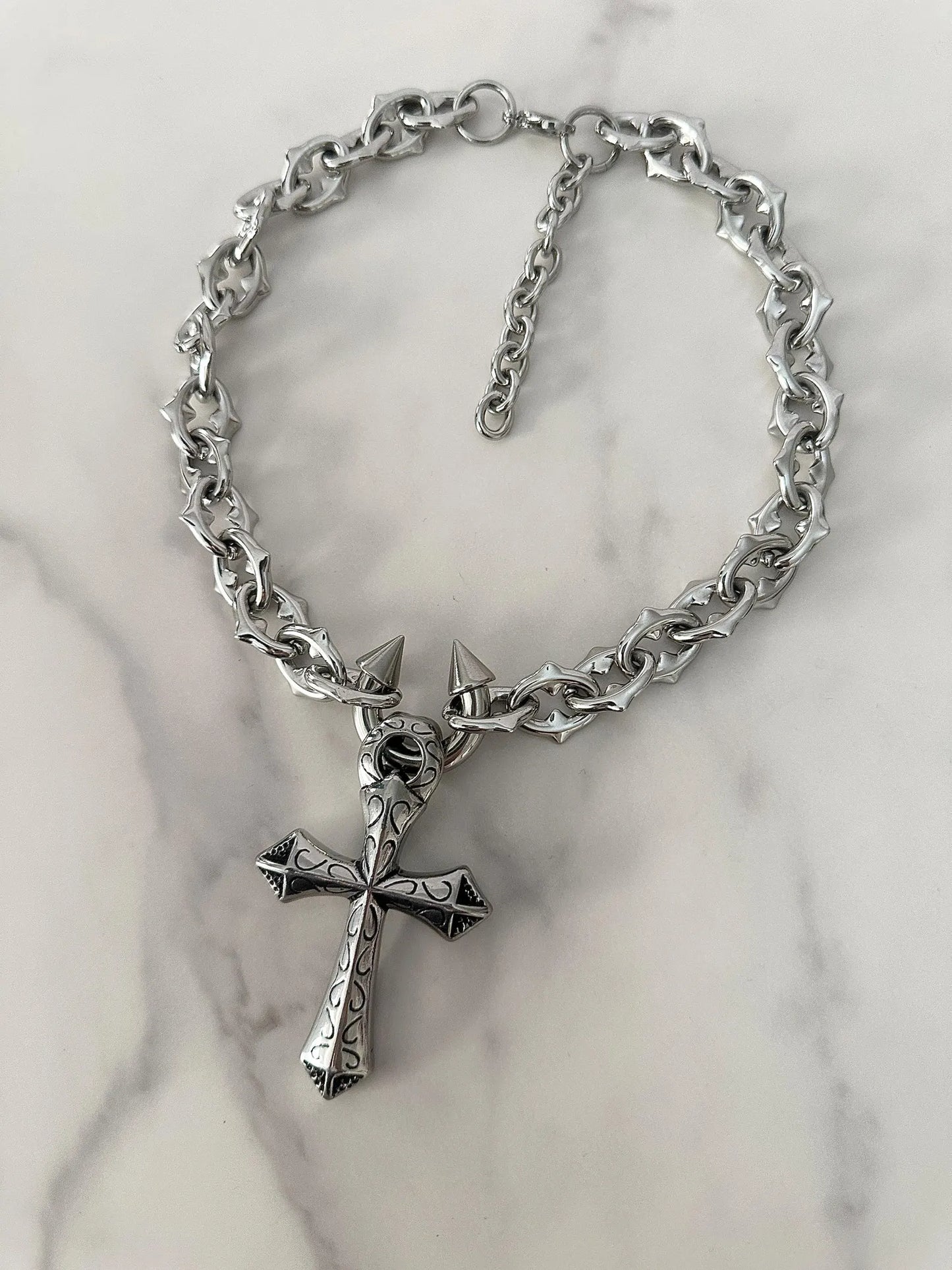 SAINT SINNER CHAIN