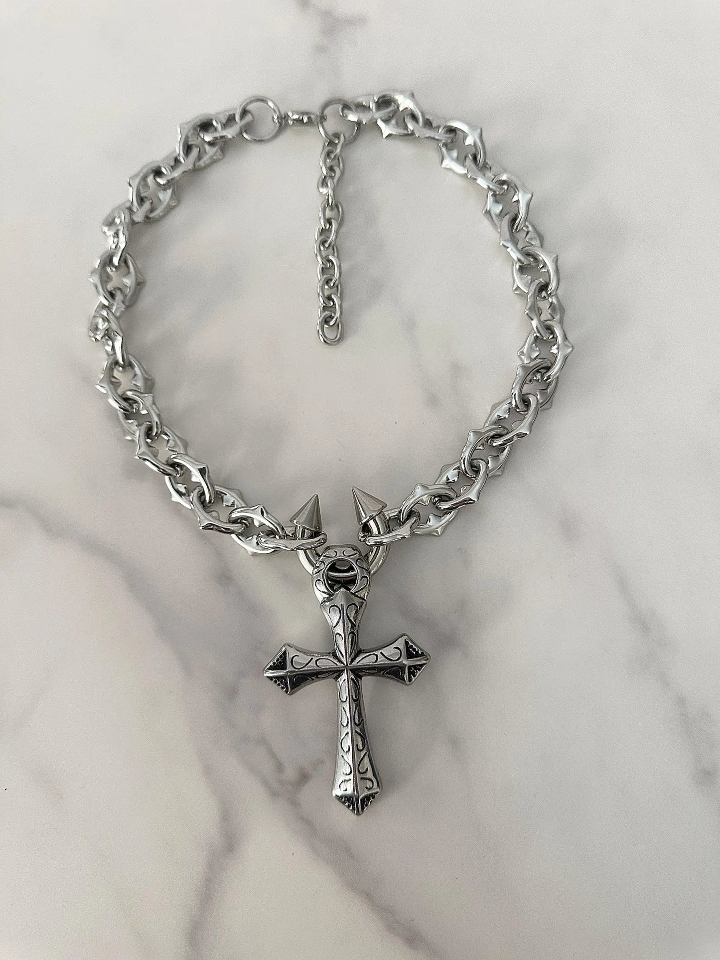 SAINT SINNER CHAIN