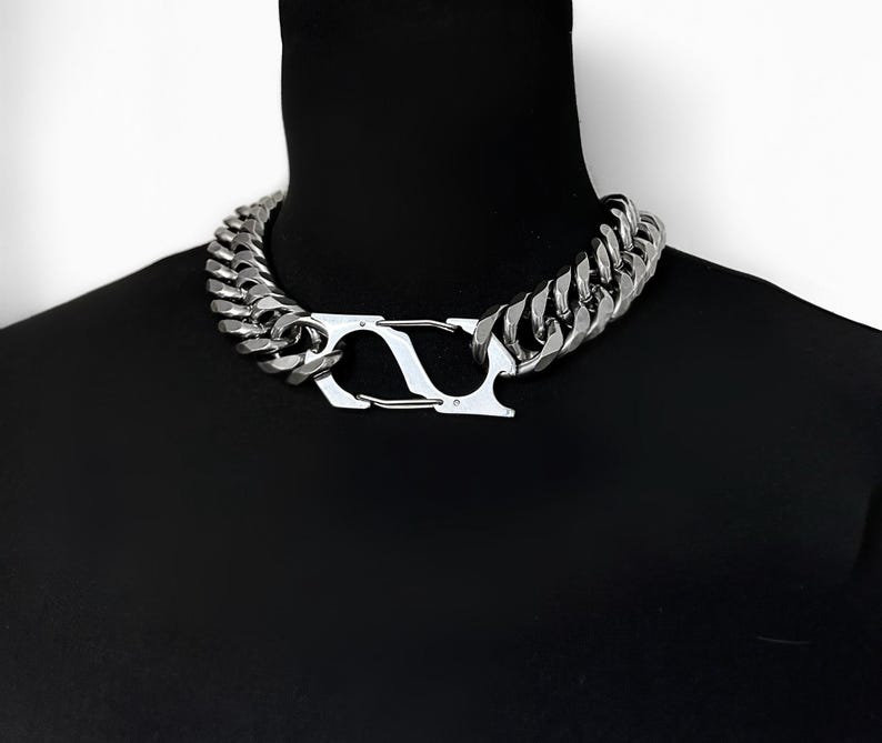 CYBER LUX CHAIN