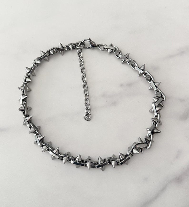 SPIKED LUXE