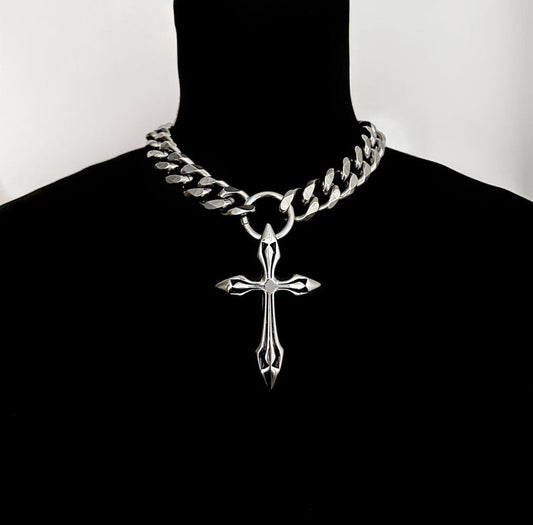 DAGGER CROSS