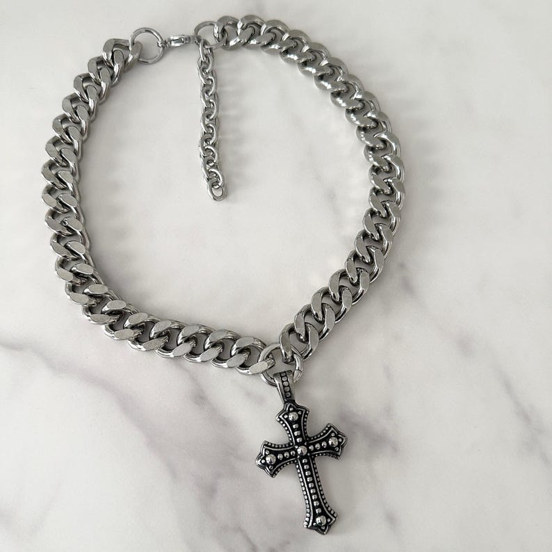 REBEL CROSS