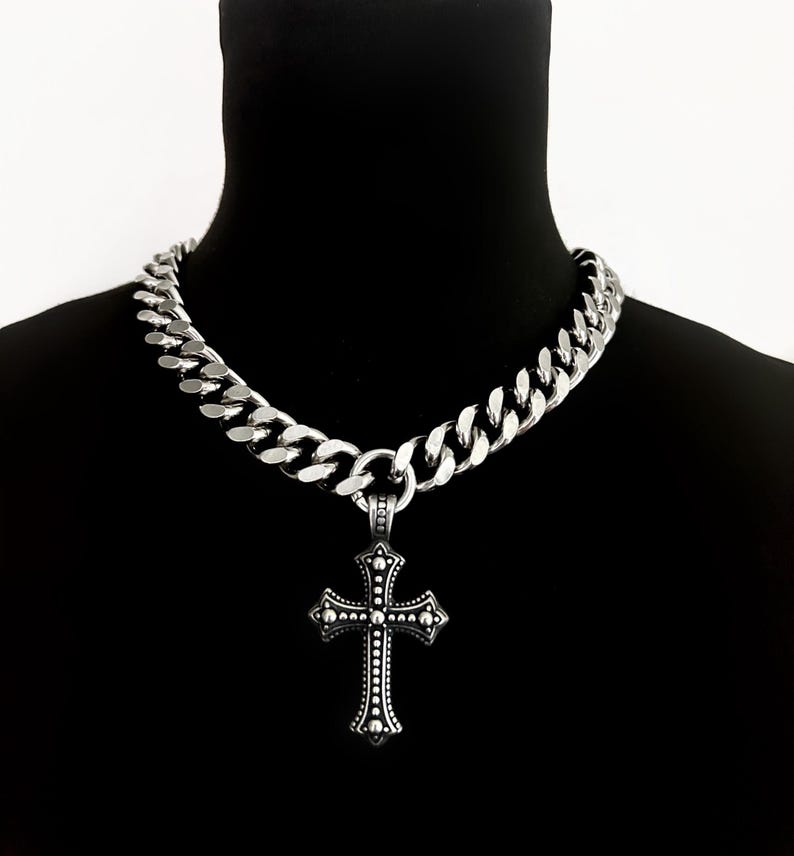 REBEL CROSS