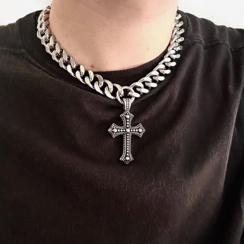 REBEL CROSS