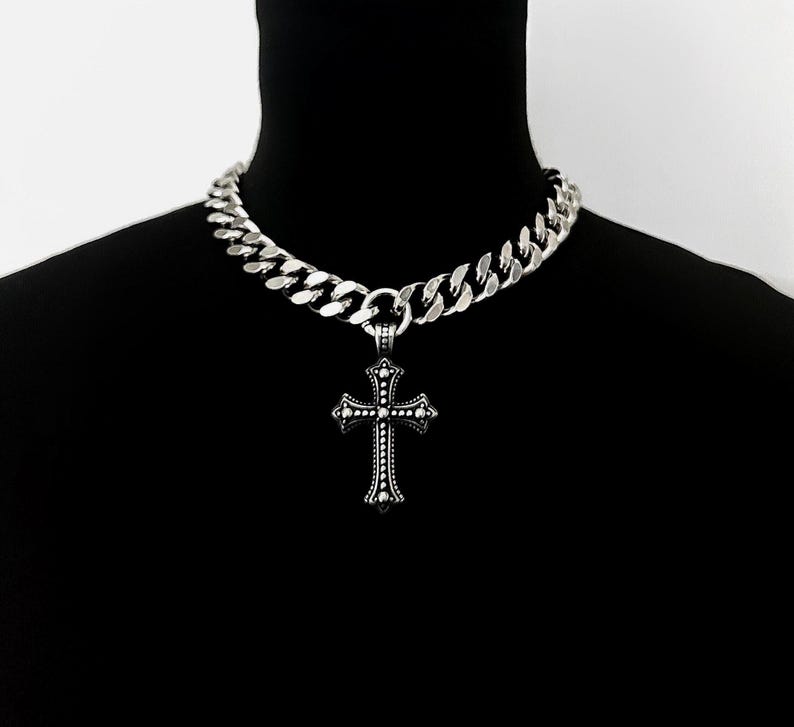 REBEL CROSS