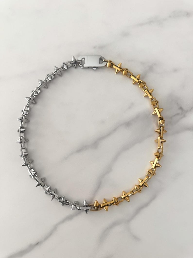 HALF GOLD HALF SILVER SPIKE CHAIN